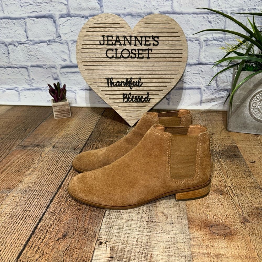 FRYE And CO. Women's Mila Chelsea Boot Pecan